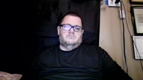 Snapshot of creeeping_death chatting on 23, 12, 2024 The hopeless romantic online show from 23, 12, 2024