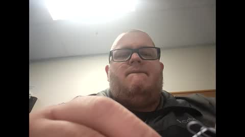 Snapshot of creeeping_death chatting on 23, 1, 2025 The hopeless romantic online show from 23, 1, 2025