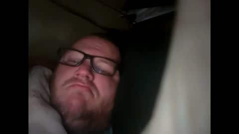 Snapshot of creeeping_death chatting on 29, 1, 2025 The hopeless romantic online show from 29, 1, 2025