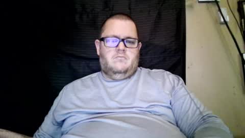 Snapshot of creeeping_death chatting on 30, 1, 2025 The hopeless romantic online show from 30, 1, 2025