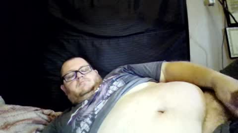 Snapshot of creeeping_death chatting on 2, 2, 2025 The hopeless romantic online show from 2, 2, 2025