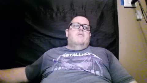 Snapshot of creeeping_death chatting on 25, 2, 2025 The hopeless romantic online show from 25, 2, 2025