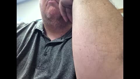 Snapshot of creeeping_death chatting on 23, 9, 2025 The hopeless romantic online show from 23, 9, 2025