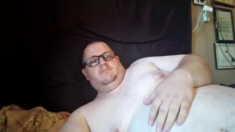 Snapshot of creeeping_death chatting on 26, 9, 2025 The hopeless romantic online show from 26, 9, 2025