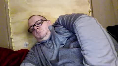 The hopeless romantic online show from 16, 12, 2025