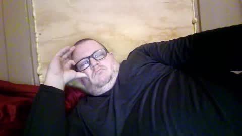 The hopeless romantic online show from 19, 12, 2025