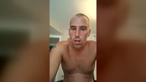 Snapshot of creilly1026 chatting on 23, 7, 2026 creilly1026 online show from 23, 7, 2026