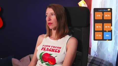 Snapshot of creme_dela_creme chatting on 16, 7, 2026 Quinn de la Creme online show from 16, 7, 2026