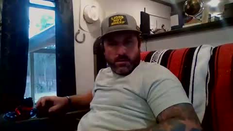 Snapshot of crideit chatting on 18, 2, 2025 TexasMonsterCockWontFit online show from 18, 2, 2025