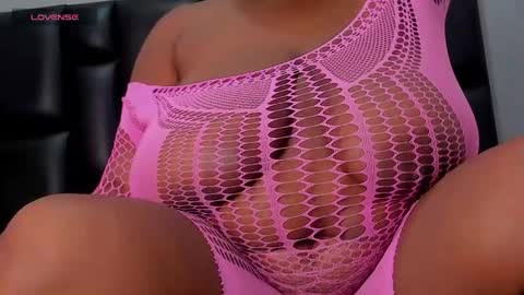Snapshot of criistal_castro chatting on 26, 2, 2026 criistal_castro online show from 26, 2, 2026