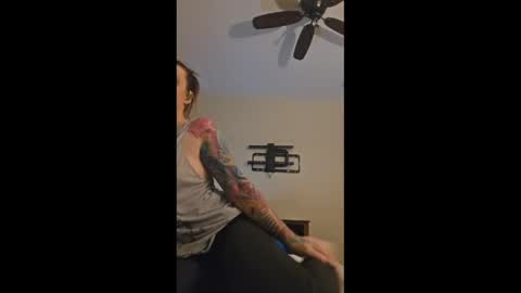 Snapshot of crimsongingerale chatting on 1, 4, 2026 crimsongingerale online show from 1, 4, 2026