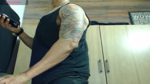 Cris online show from 2, 2, 2026