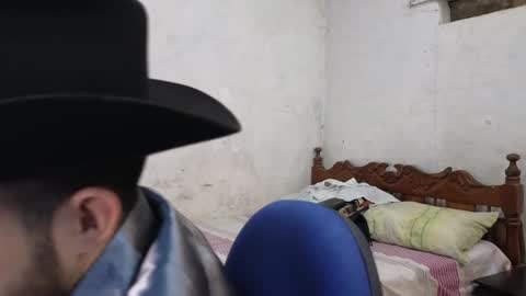 Snapshot of cris_simons chatting on 14, 12, 2024 cris_simons online show from 14, 12, 2024