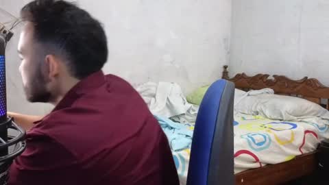 Snapshot of cris_simons chatting on 22, 12, 2024 cris_simons online show from 22, 12, 2024