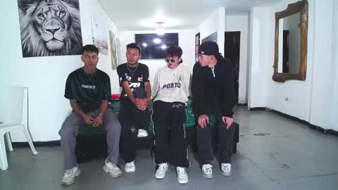 Snapshot of crismens chatting on 27, 10, 2025 crismens online show from 27, 10, 2025