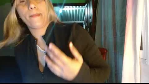Snapshot of crisshantall chatting on 29, 7, 2026 crisshantall online show from 29, 7, 2026