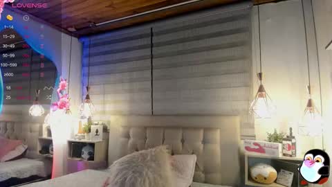 Snapshot of cristal__hot_1 chatting on 20, 10, 2025 Cristal online show from 20, 10, 2025