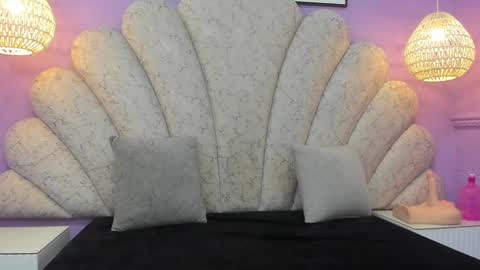 Cristal online show from 8, 2, 2025