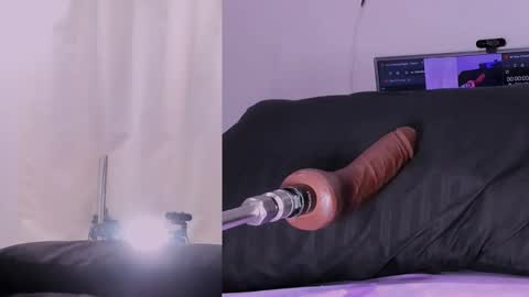 Snapshot of cristal_thompson_ chatting on 13, 2, 2025 cristal_thompson_ online show from 13, 2, 2025