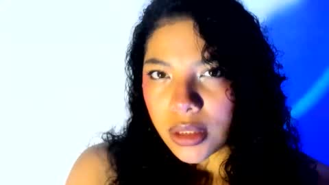 cristal online show from 3, 3, 2026