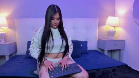 cristalssmith online show from 10, 1, 2026