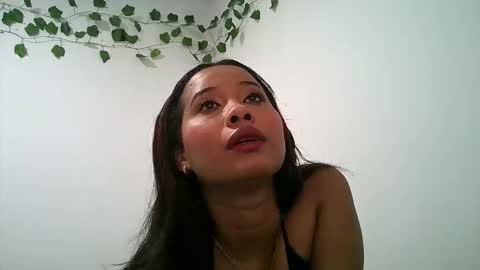Snapshot of cristel_bloss1 chatting on 16, 3, 2026 karol online show from 16, 3, 2026