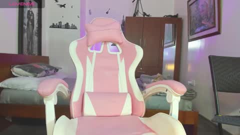 cristhian online show from 12, 12, 2024