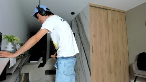 Cristian  online show from 8, 2, 2025