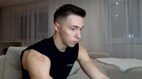 CristianoHailey online show from 25, 2, 2025