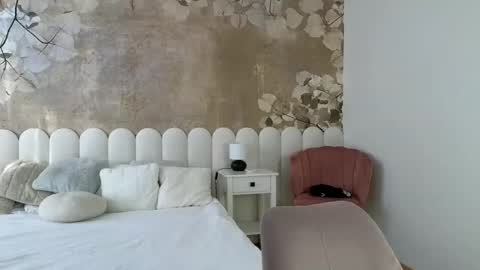 CristianoHailey online show from 7, 3, 2026