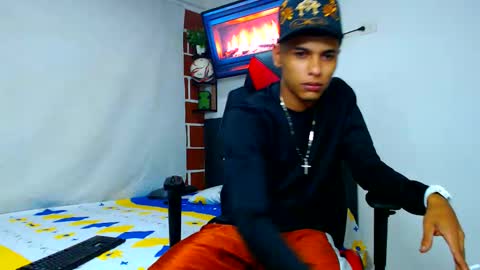 Snapshot of cristiantayron chatting on 1, 6, 2026 cristian online show from 1, 6, 2026