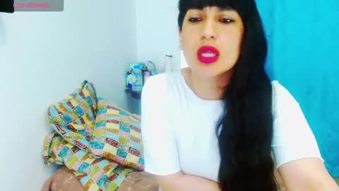 Snapshot of cristina_connor chatting on 5, 10, 2025 Cristina online show from 5, 10, 2025