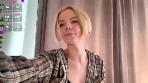 Snapshot of cristinekondo chatting on 25, 4, 2026 Marry online show from 25, 4, 2026
