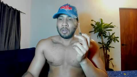 Snapshot of cristobal12cock chatting on 21, 4, 2026 Cristian online show from 21, 4, 2026