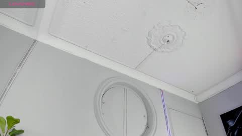 Cristopher online show from 15, 4, 2026