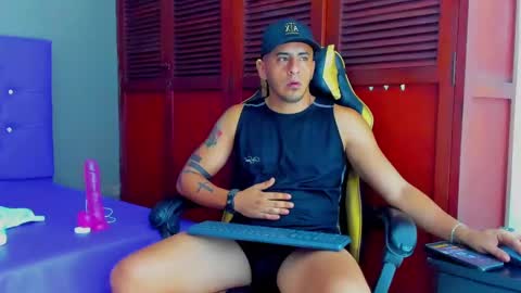 Snapshot of cristophertompson chatting on 31, 1, 2025 Say me Cris online show from 31, 1, 2025