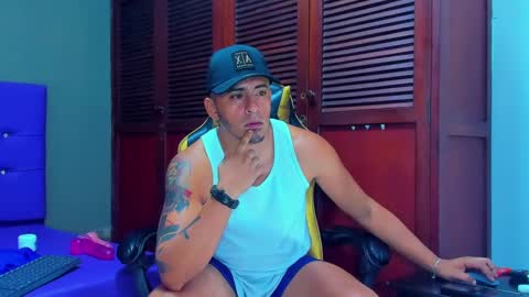 Snapshot of cristophertompson chatting on 13, 2, 2025 Say me Cris online show from 13, 2, 2025