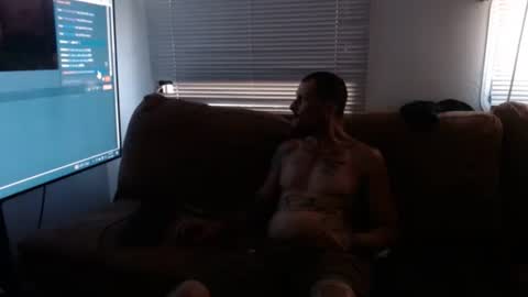 Snapshot of critterick6674 chatting on 16, 9, 2025 critterick6674 online show from 16, 9, 2025