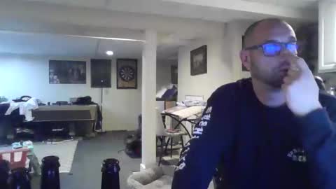 Snapshot of crm400 chatting on 3, 6, 2026 billybasement online show from 3, 6, 2026