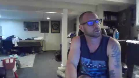 Snapshot of crm400 chatting on 6, 6, 2026 billybasement online show from 6, 6, 2026