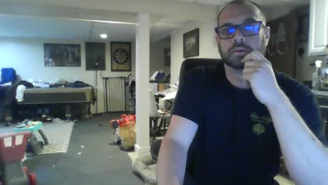 Snapshot of crm400 chatting on 13, 6, 2026 billybasement online show from 13, 6, 2026