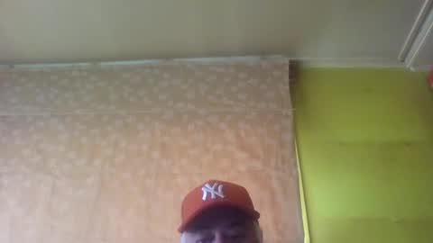 Snapshot of crmperez chatting on 1, 12, 2024 crmperez online show from 1, 12, 2024