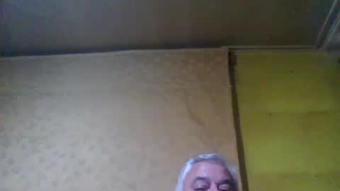 Snapshot of crmperez chatting on 1, 2, 2025 crmperez online show from 1, 2, 2025