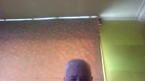 Snapshot of crmperez chatting on 4, 2, 2025 crmperez online show from 4, 2, 2025