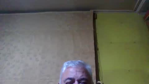 Snapshot of crmperez chatting on 11, 10, 2025 crmperez online show from 11, 10, 2025