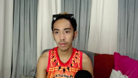 Snapshot of crocodale chatting on 14, 5, 2026 crocodale online show from 14, 5, 2026