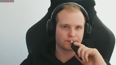 Snapshot of croissant911 chatting on 19, 3, 2026 Anderson online show from 19, 3, 2026