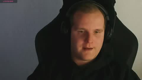 Snapshot of croissant911 chatting on 7, 4, 2026 Anderson online show from 7, 4, 2026