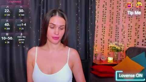 Snapshot of cross_the_line chatting on 1, 6, 2026 xx Amina xx online show from 1, 6, 2026