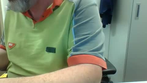 Crouch1 online show from 10, 6, 2026